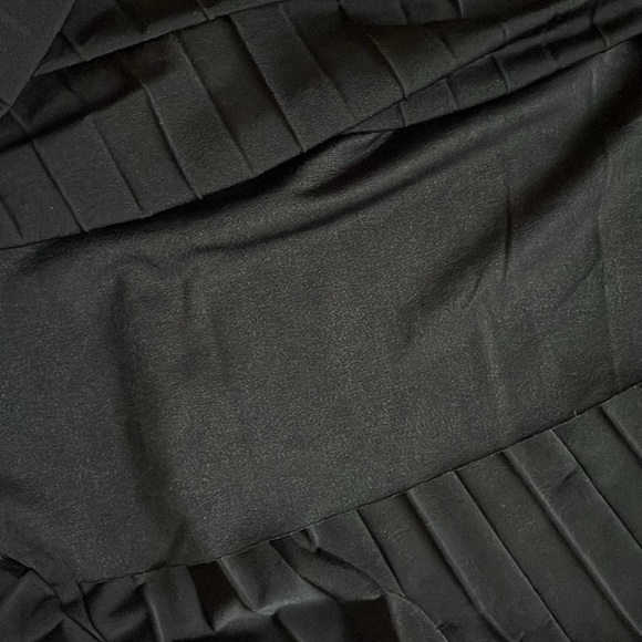 SIMONS black pleated maxi skirt size XS - Picture 4 of 5